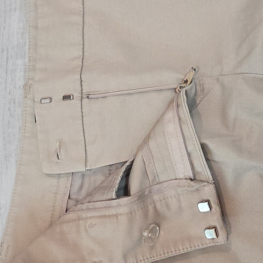 Apt. 9 Trousers Women's Size 6 Modern Fit Wide Leg Khaki - Picture 3 of 9